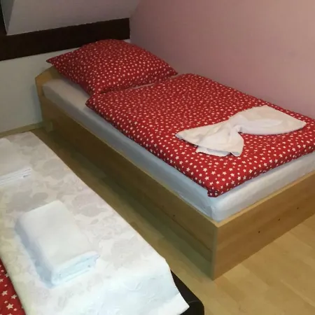 Haus Dogan Alloggio in famiglia Lohmar