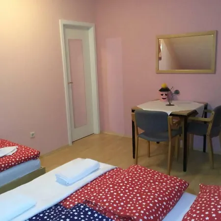 Haus Dogan Alloggio in famiglia Lohmar